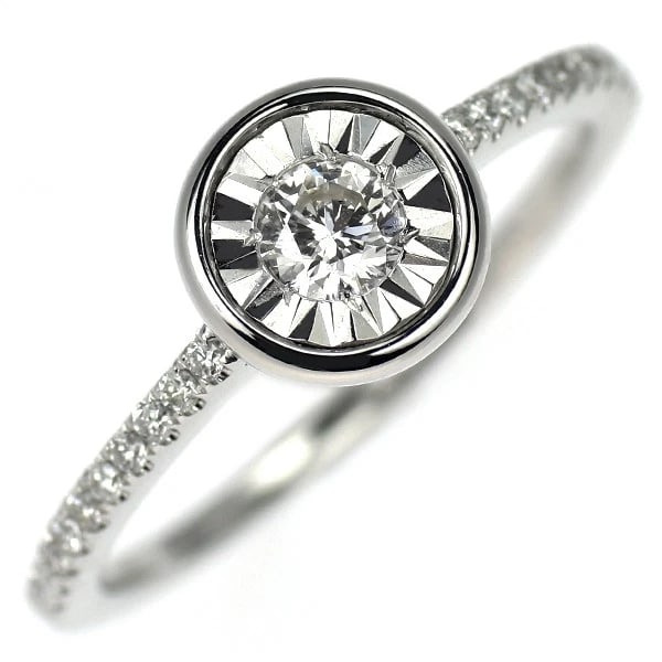 K18WG DIAMOND RING: K18WG diamond ring Brand: None Type/Style: Ring Material: Metal Purity K18, Metal Gold, Main Stone/Creation Natural Color: White Gold Size: 5.5 - 5.75 US Accessories: None Accessories Notice: