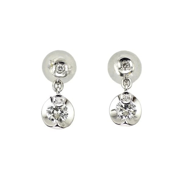 K18WG DIAMOND EARRINGS: K18WG Diamond Earrings Brand: None Type/Style: piercing Material: Metal Purity K18, Metal Gold, Main Stone/Creation Natural Color: White Gold Size: None Accessories: None Accessories Notice:
