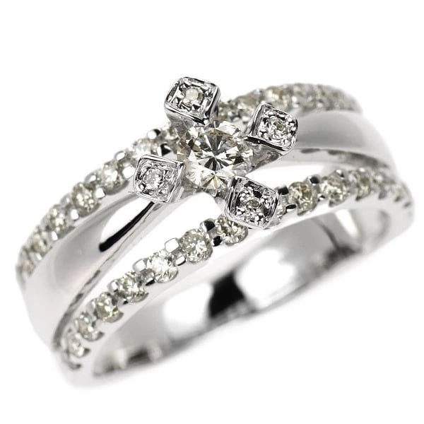 K18WG DIAMOND RING: K18WG diamond ring Brand: None Type/Style: Ring Material: Metal Purity K18, Metal Gold, Main Stone/Creation Natural Color: White Gold Size: 6 US Accessories: None Accessories Notice: When