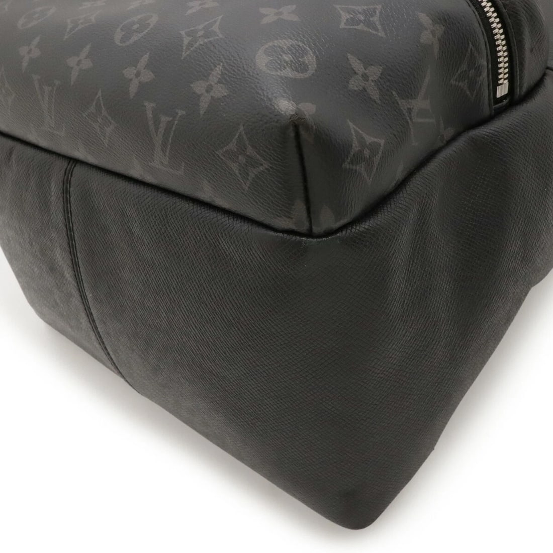 LOUIS VUITTON TAIGA RAMA MONOGRAM ECLIPSE DISCOVERY BACKPACK - 4
