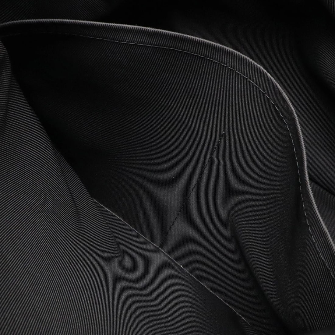 LOUIS VUITTON TAIGA RAMA MONOGRAM ECLIPSE DISCOVERY BACKPACK - 9