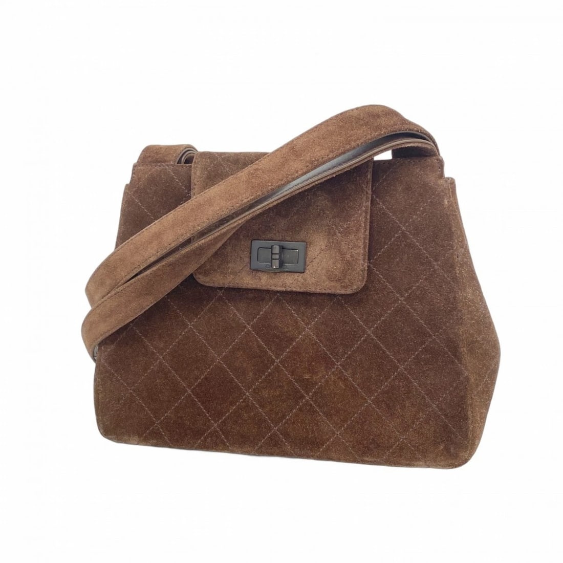 CHANEL 2.55 MATELASSE SUEDE SHOULDER BAG: Chanel 2.55 Matelasse Suede Shoulder Bag Brand: Chanel Type/Style: Shoulder bag Material: Suede Color: Brown Size: Size (HxWxD) 20.5cm x 26cm x 9cm / 8.07'' x 10.23'' x 3.54'' Accessories: None