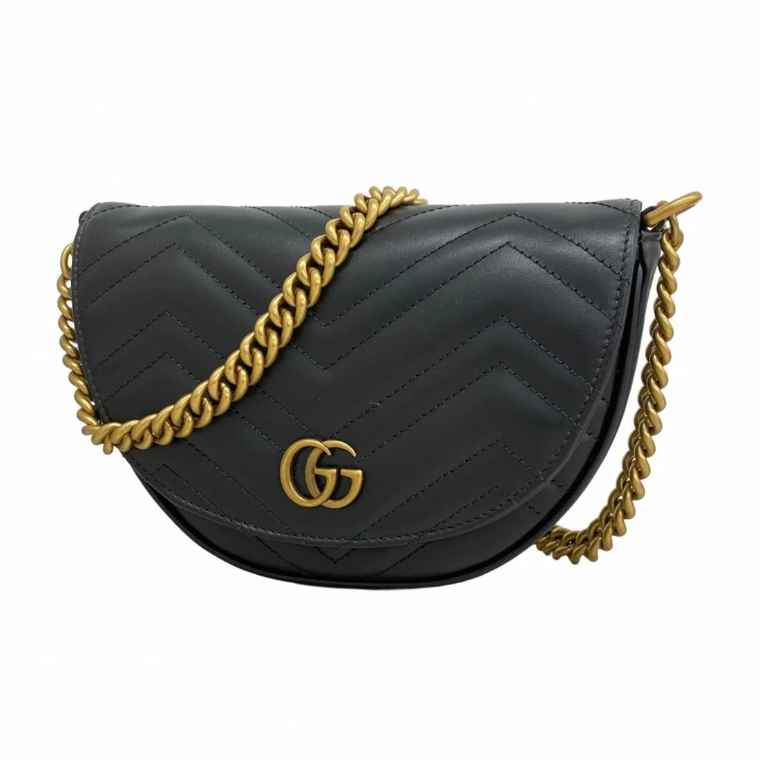 GUCCI GG MARMONT SHOULDER BAG 7: Gucci GG Marmont Shoulder Bag 7 Brand: Gucci Type/Style: Shoulder bag Material: Leather Color: Black Size: Size (HxWxD) 14cm x 20cm x 4cm / 5.51'' x 7.87'' x 1.57'' Accessories: None Acces