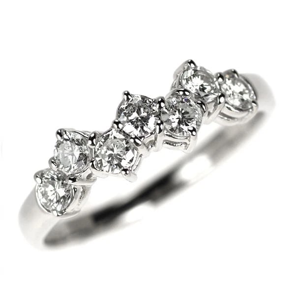 PT900 DIAMOND RING: Pt900 diamond ring Brand: None Type/Style: Ring Material: Metal Purity 900, Metal Platinum, Main Stone/Creation Natural Color: Platinum Size: 6.25 - 6.5 US Accessories: None Accessories