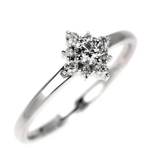 ETE PT900 DIAMOND RING: ETE PT900 DIAMOND RING Brand: None Type/Style: Ring Material: Metal Purity None, Metal Pt900, Main Stone/Creation Natural Color: None Size: 4 US Accessories: None Accessories Notice: When