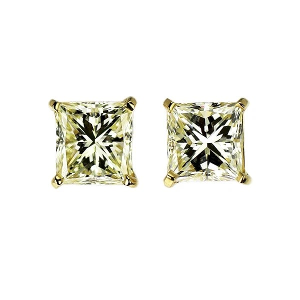 BRAND NEW K18YG PRINCESS CUT DIAMOND EARRINGS: Brand New K18YG Princess Cut Diamond Earrings Brand: None Type/Style: piercing Material: Metal Purity K18, Metal Gold, Main Stone/Creation Natural Color: None Size: Length/Width/Diameter5.2 