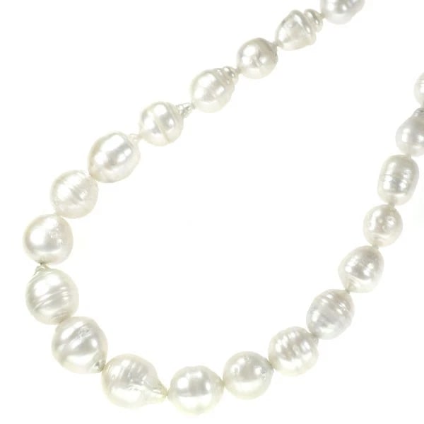 SV WHITE BUTTERFLY BAROQUE PEARL NECKLACE (1 of 2)