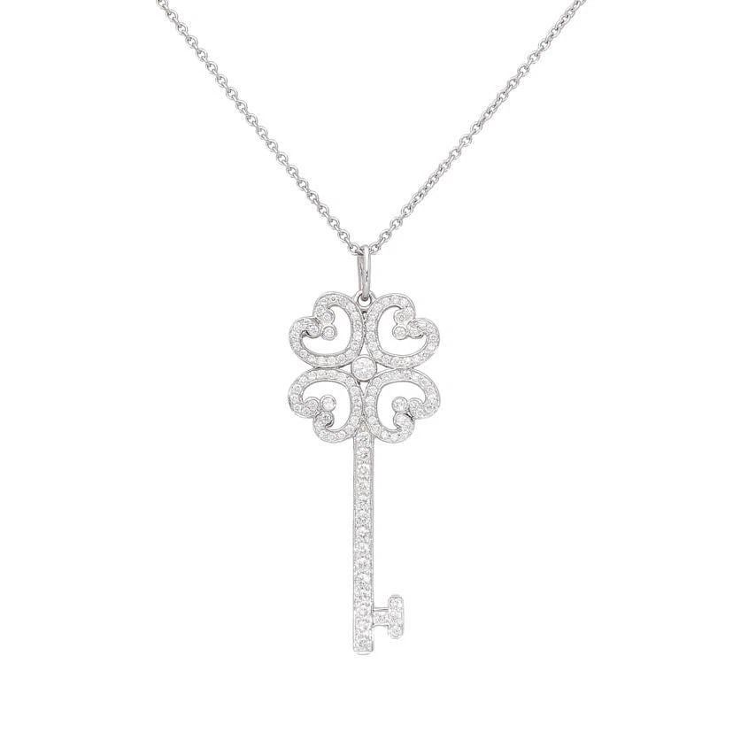 TIFFANY & CO. HEART KEY DIAMOND PT950 NECKLACE: Tiffany & Co. Heart Key Diamond Pt950 Necklace Brand: Tiffany & Co. Type/Style: Necklace Material: Metal Purity Pt950, Metal Platinum, Main Stone/Creation Natural Color: Platinum Size: 41cmChain L