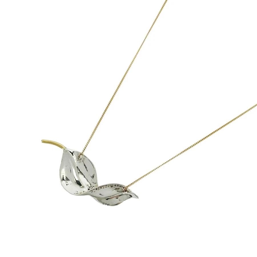 TIFFANY & CO. LEAF MOTIF SILVER GOLD NECKLACE: Tiffany & Co. Leaf Motif Silver Gold Necklace Brand: Tiffany & Co. Type/Style: Necklace Material: Metal Purity 925/ K18, Metal Silver / Gold, Color: Silver / Gold Size: Top: Approx. 5cm W x 1.7cm