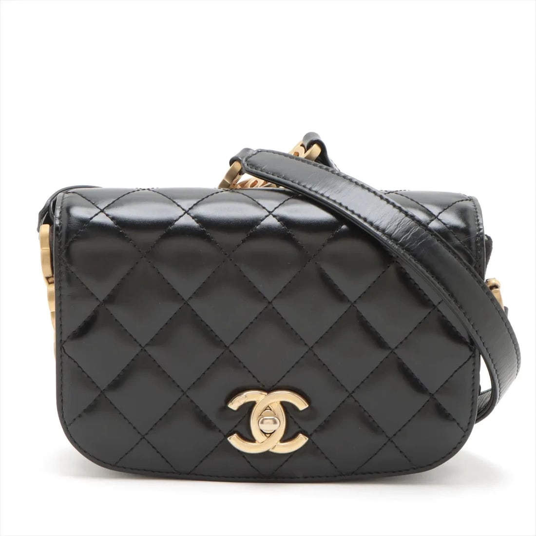 CHANEL MATELASSE SHINY CALFSKIN SHOULDER BAG: Chanel Matelasse shiny calfskin Shoulder bag Brand: Chanel Type: Shoulder bag Material: shiny calfskin Color: Black Size: Height:4.5inch Length:6.9inch Depth:2.4inch Shoulder height:22.8inch 