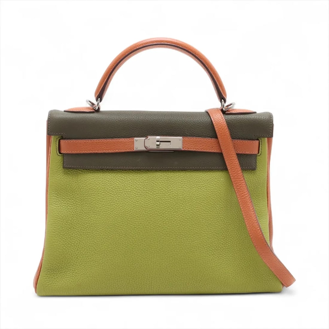 Hermes KELLY 32 LE TOURNAY TOGO ANISE: Hermes Kelly 32 Le Tournay Togo anise Brand: Hermes Type: Hand bag Material: Togo Color: anise green x gold x olive green Size: Height:8.7inch Length:12.6inch Depth:4.5inch Handle height:3.3inch S