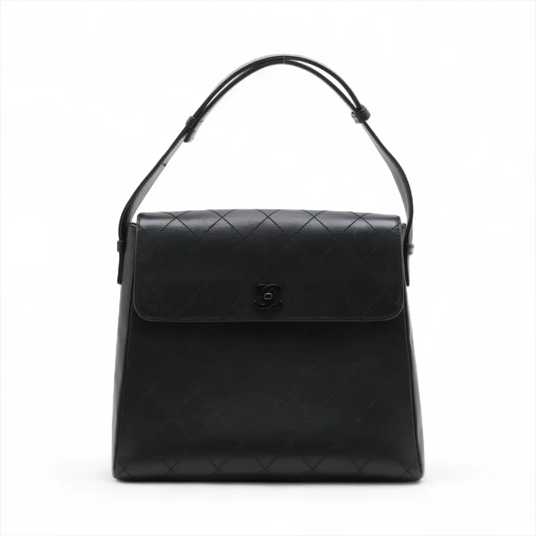 CHANEL MATELASSE LAMBSKIN SHOULDER BAG (1 of 8)