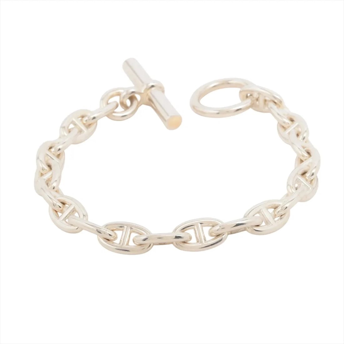 HERMES CHAÎNE D'ANCRE PM BRACELET 20 FRAMES: Hermes Chaîne d'Ancre PM Bracelet 20 frames Brand: Hermes Type/Style: Bracelet Material: 925, Color: Silver Size: Bracelet length:18 Accessories: None Accessories Notice: When purchasing