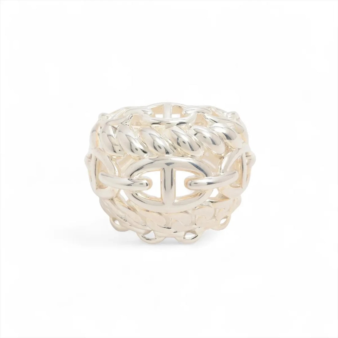 HERMES CHAÎNE D'ANCRE ENCHAINEE TGM RING: Hermes Chaîne d'Ancre Enchainee TGM Ring Brand: Hermes Type/Style: Ring Material: 925, Color: Silver Size: 7.25 US Accessories: None Accessories Notice: When purchasing pre-owned goods,