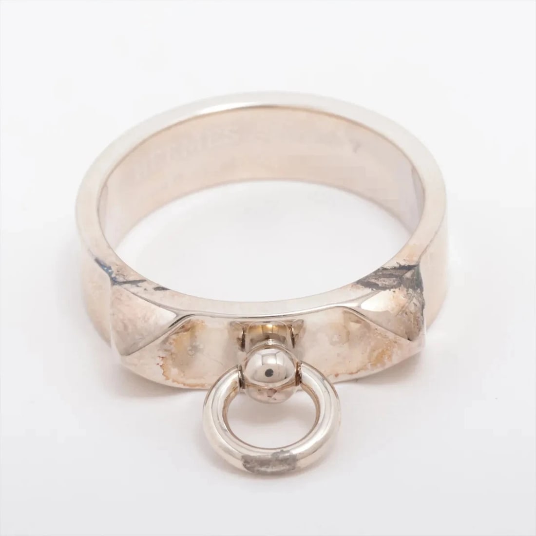 HERMES COLLIER DE CHIEN RING SILVER: Hermes Collier de Chien Ring Silver Brand: Hermes Type/Style: Ring Material: 925, Color: Silver Size: 5.25 US Accessories: None Accessories Notice: When purchasing pre-owned goods, please