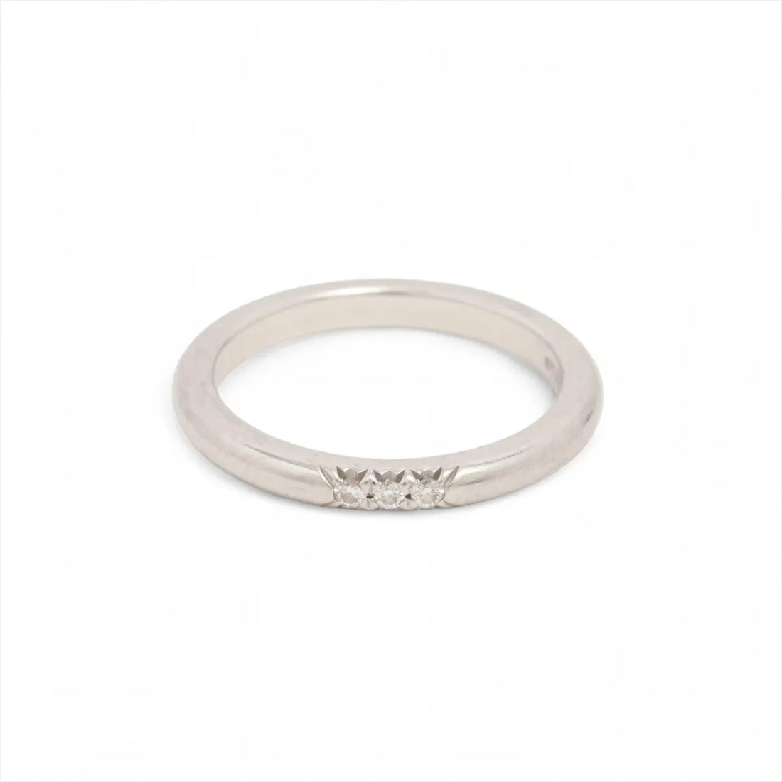 TIFFANY CLASSIC BAND 3P DIAMOND RING: Tiffany Classic Band 3P diamond Ring Brand: Tiffany Type/Style: Ring Material: Pt950, Main Stone/Creation Natural Color: Not Specified Size: 3.25 US Accessories: None Accessories Notice: W