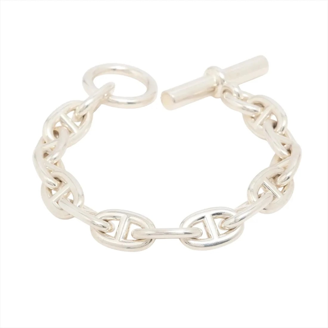 HERMES CHAÎNE D'ANCRE MM BRACELET: Hermes Chaîne d'Ancre MM Bracelet Brand: Hermes Type/Style: Bracelet Material: 925, Color: Silver Size: Bracelet length:14.5 Accessories: None Accessories Notice: When purchasing pre-owned