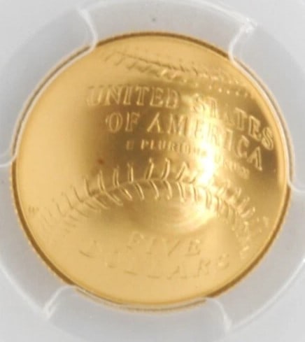 US MINT 2014-W $5 GOLD BASEBALL: US Mint 2014-W $5 Gold Baseball Brand/Mint: West Point Year: 2014 Denomination: $5 Fineness: 0.9 Country of Origin: United States Accessories: None Accessories Notice: When purchasing pre-