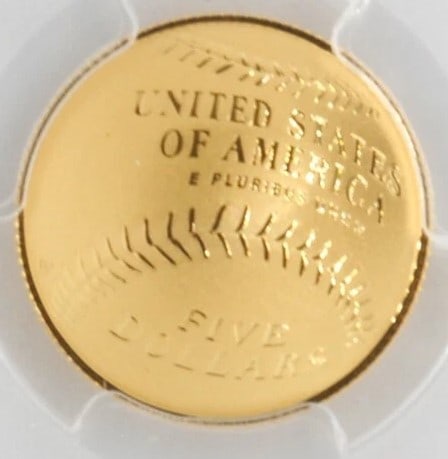 US MINT 2014-W $5 GOLD BASEBALL: US Mint 2014-W $5 Gold Baseball Brand/Mint: West Point Year: 2014 Denomination: $5 Fineness: 0.9 Country of Origin: United States Accessories: None Accessories Notice: When purchasing