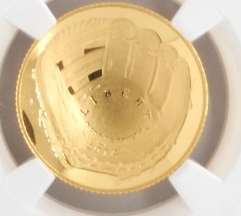 US 2014-W BASEBALL HALL OF FAME $5 .900 FINE GOLD COIN: US 2014-W Baseball Hall of Fame $5 .900 Fine Gold Coin Brand/Mint: West Point Year: 2014 Denomination: $5 Fineness: 0.9 Country of Origin: United States Accessories: None Accessories Notice: