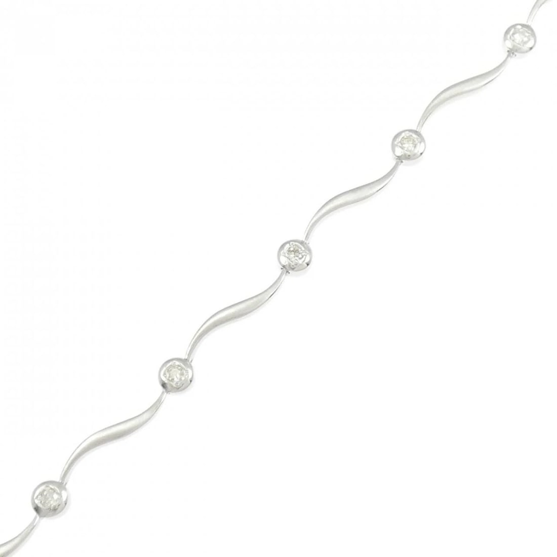 K18WG DIAMOND BRACELET: K18WG Diamond Bracelet Brand: Unbranded Type: Bracelet Material: K18 White Gold, Main Stone/Creation Natural Color: White Gold Size: 18cmActualSize Max W: 4.0mm Accessories: None Accessories