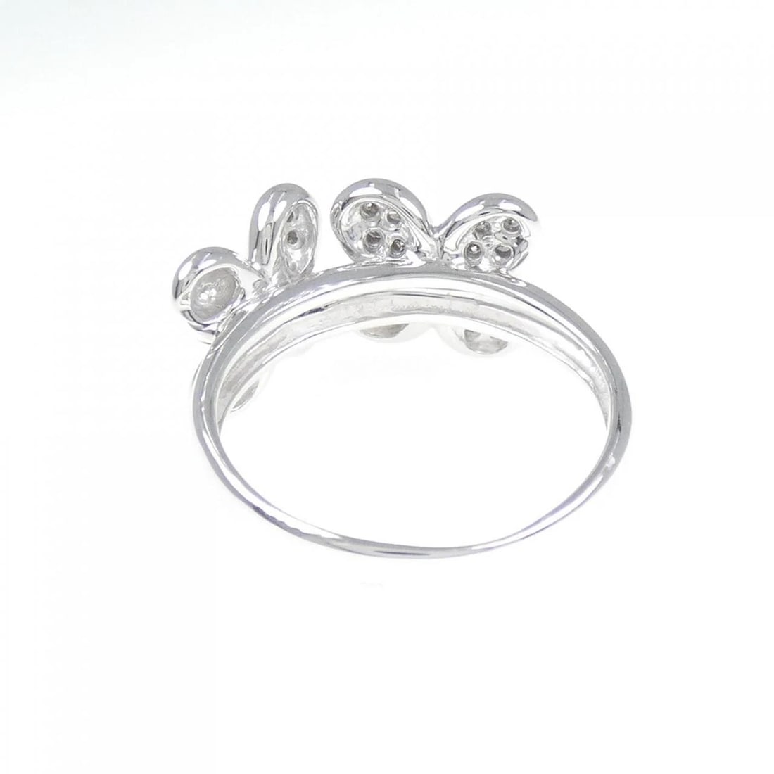 K18WG FLOWER DIAMOND RING - 3