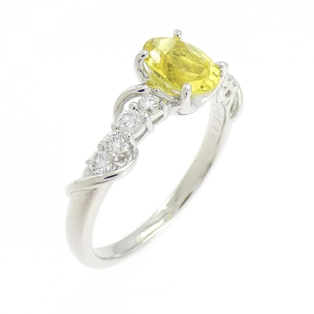 PT900 TOURMALINE RING: PT900 Tourmaline Ring Brand: Unbranded Type: Ring Material: Platinum 900 Platinum, Color: None Size: 7-7.5 US Accessories: None Accessories Notice: When purchasing pre-owned goods, please