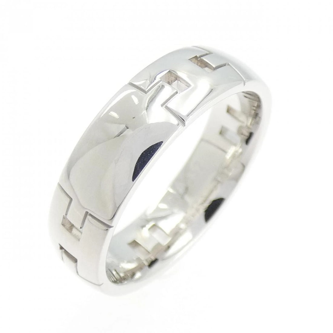 HERMES HERCULES PETIT MODEL RING: HERMES Hercules Petit Model Ring Brand: HERMES Type: Ring Material: 750 White Gold, Color: White Gold Size: 7.5 US Accessories: None Accessories Notice: When purchasing pre-owned goods, pl