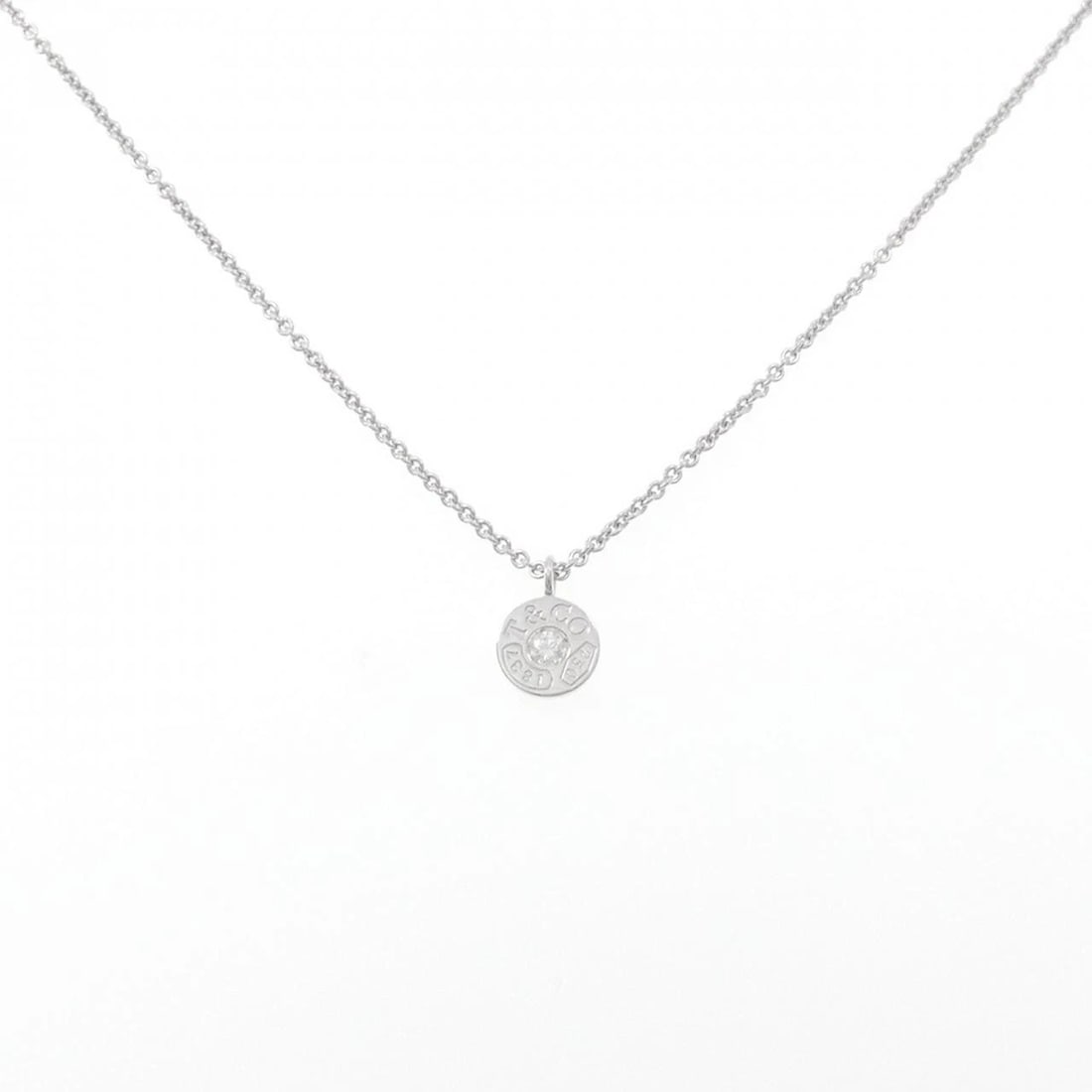 TIFFANY CIRCLE NECKLACE: Tiffany Circle Necklace Brand: Tiffany Type: Necklace Material: 750 White Gold, Main Stone/Creation Natural Color: White Size: 41cmActualSize Diameter: 8.0mm Chain Max. W: 1.5mm Accessories: