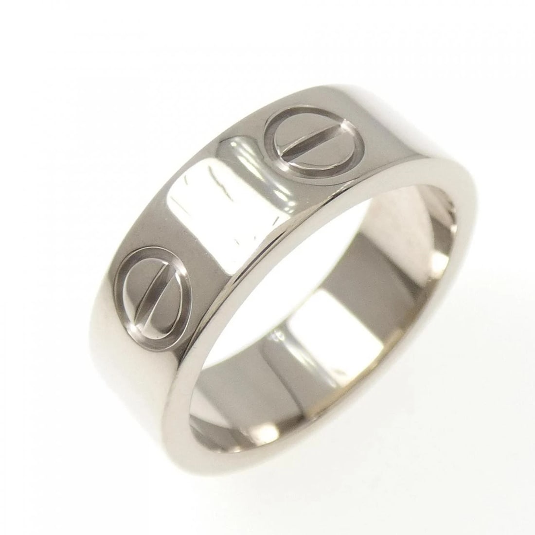 CARTIER LOVE RING: Cartier Love Ring Brand: Cartier Type: Ring Material: 750 White Gold, Color: White Gold Size: 4-4.5 US Accessories: None Accessories Notice: When purchasing pre-owned goods, please refer t