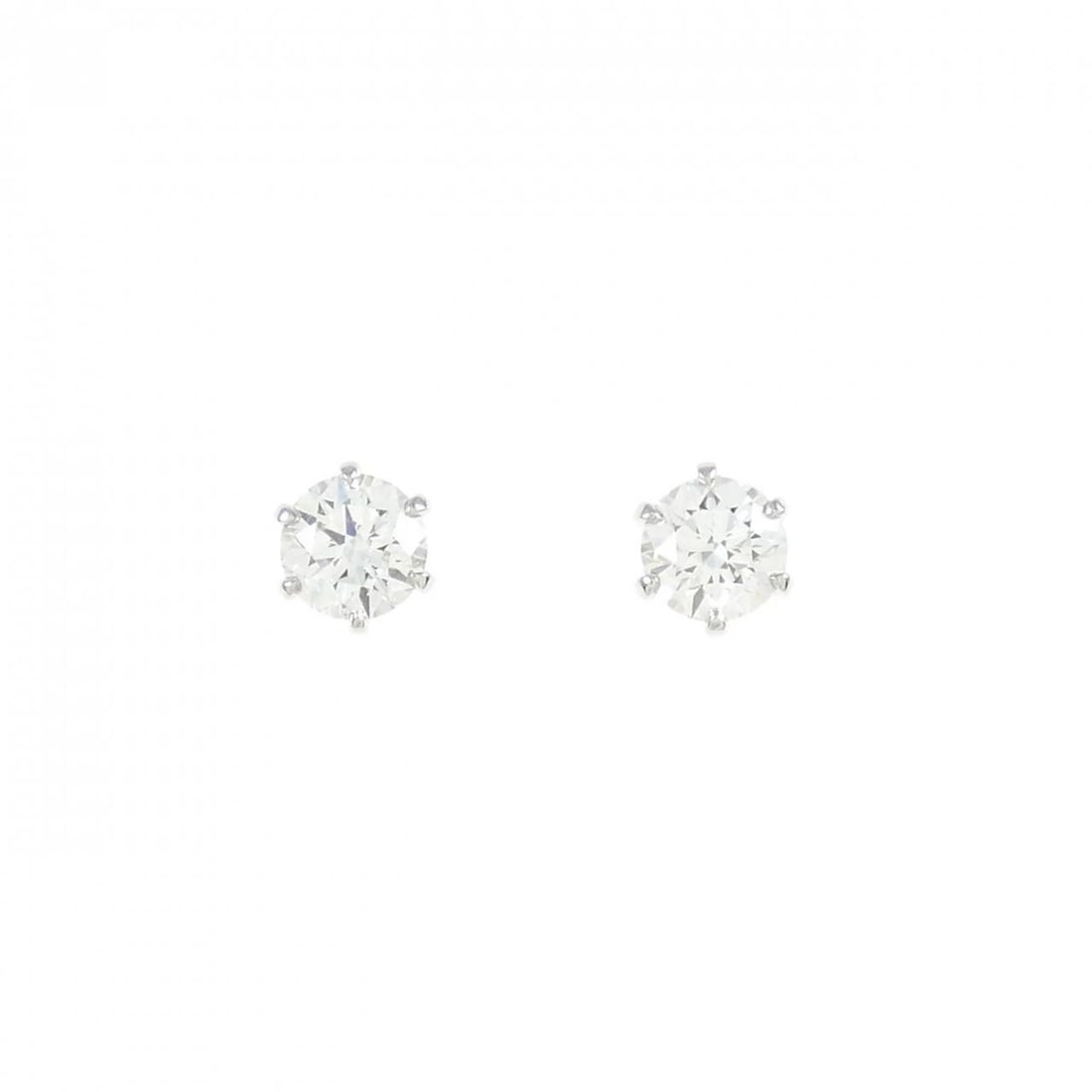 PT ST DIAMOND EARRINGS: PT ST Diamond Earrings Brand: Unbranded Type: Earrings Material: Platinum SST, Main Stone/Creation Natural Color: None Size: ActualSize HxW: 4.5mmx4.1mm Accessories: None Accessories Notic