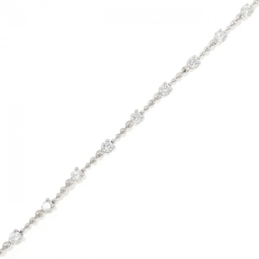 K18WG DIAMOND BRACELET: K18WG Diamond Bracelet Brand: Unbranded Type: Bracelet Material: K18 White Gold, Main Stone/Creation Natural Color: WG Size: 18cmActualSize Max W: 2.2mm Accessories: None Accessories Notic