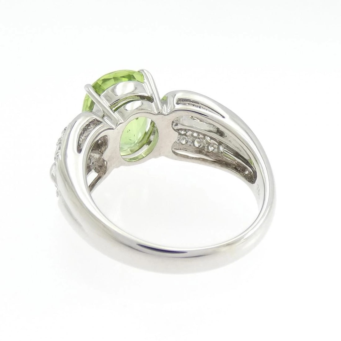 750WG PERIDOT RING - 3