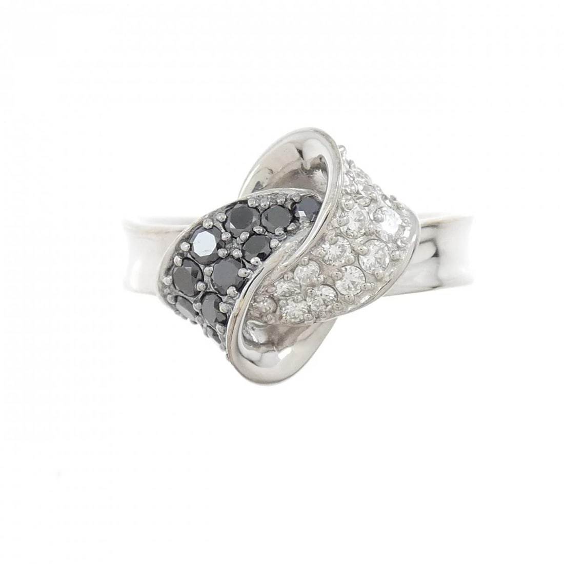 K18WG DIAMOND RING - 2