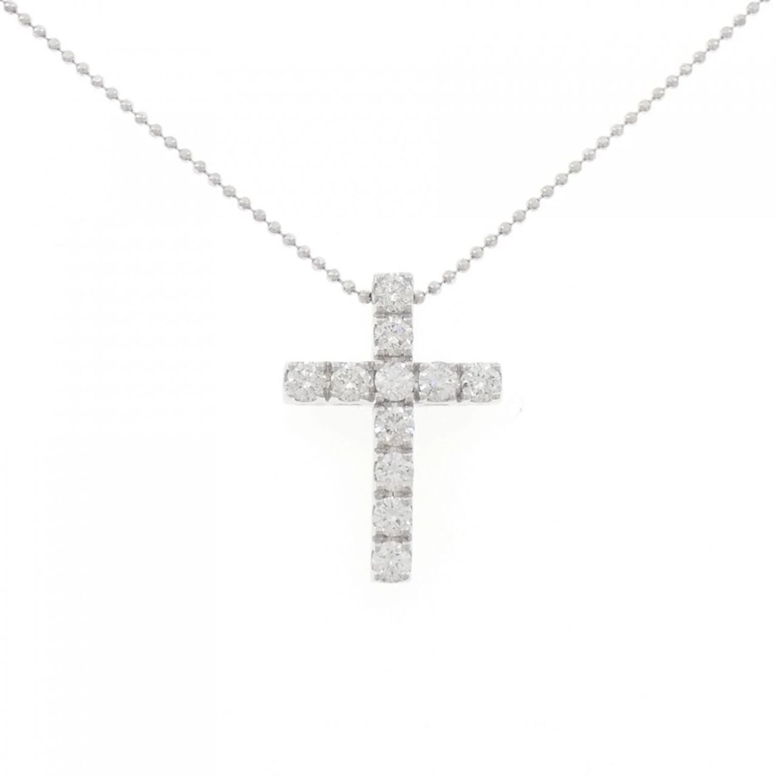 PONTE VECCHIO CROSS NECKLACE: Ponte Vecchio Cross Necklace Brand: Ponte Vecchio Type: Necklace Material: K18 White Gold, Main Stone/Creation Natural Color: White Size: 37cmActualSize Pendant top H x W: 20.0mmx14.0mm Chain