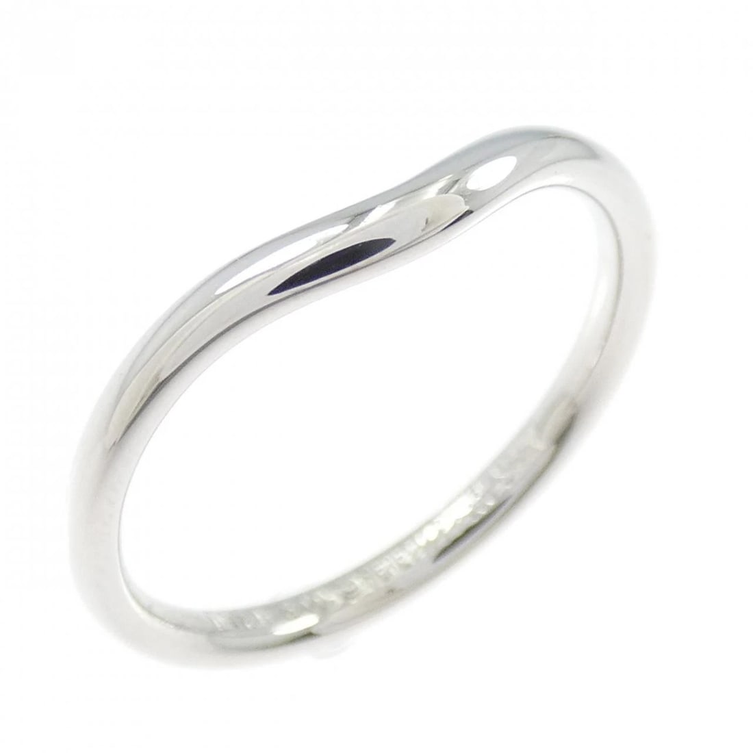 TIFFANY&CO. CURVED RING: TIFFANY&Co. Curved Ring Brand: TIFFANY&Co. Type: Ring Material: Platinum950, Main Stone/Creation Natural Color: White Gold Size: US 8.5 Accessories: None Accessories Notice: When purchasing