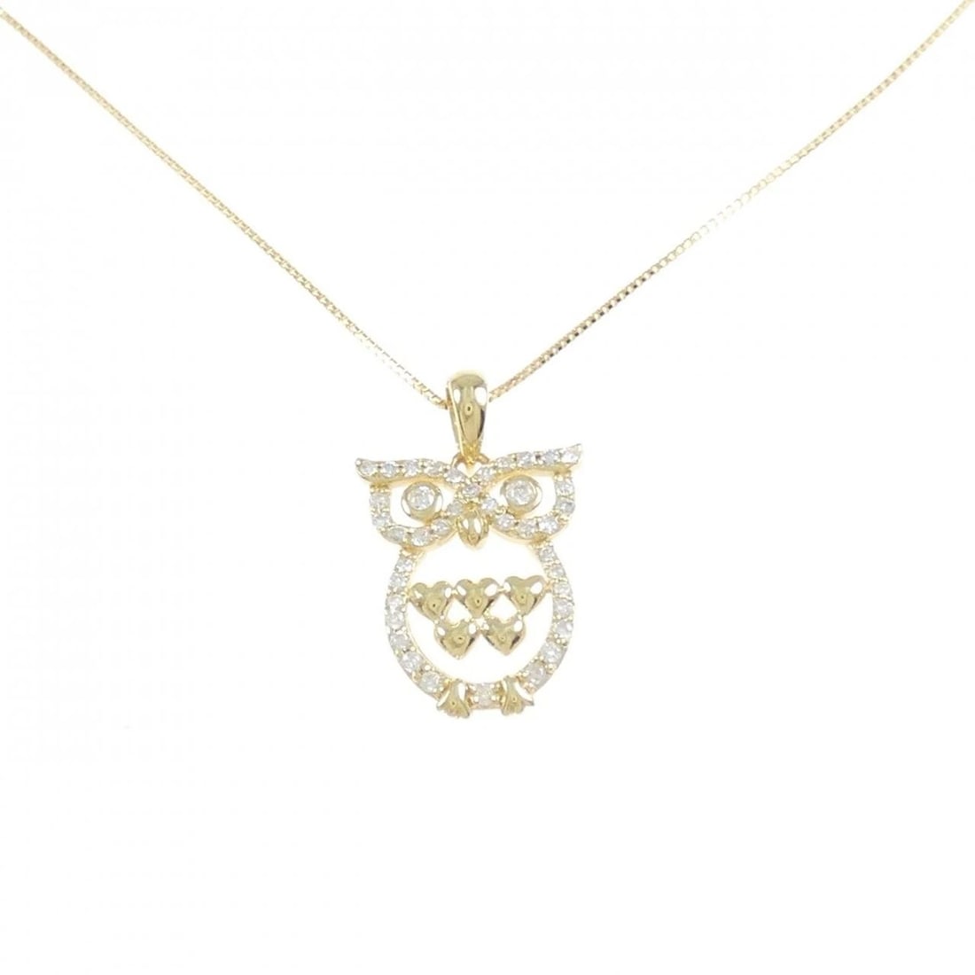 K18YG OWL DIAMOND NECKLACE: K18YG Owl Diamond Necklace Brand: Unbranded Type: Necklace Material: K18 Yellow Gold, Main Stone/Creation Natural Color: YG Size: 45cmActualSize Pendant top H x W: 20.6mmx12.9mm Chain Max. W: