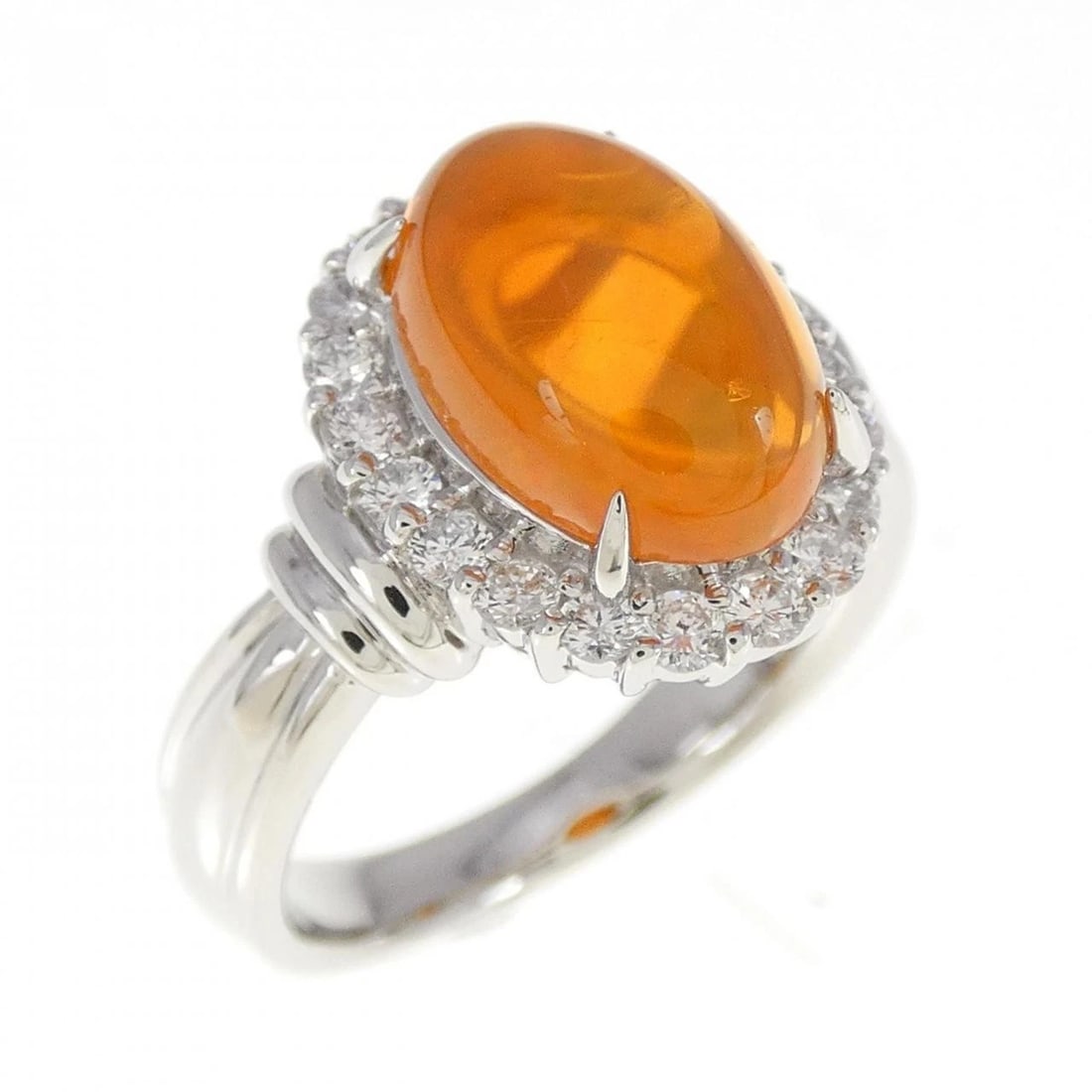 PT950 OPAL RING (1 of 2)