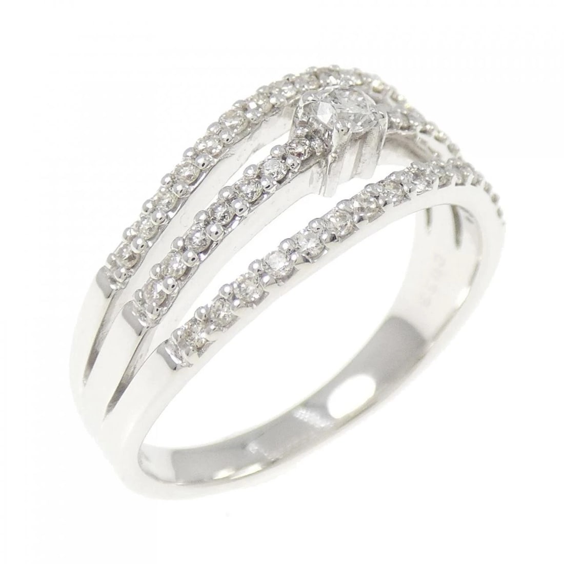 K18WG DIAMOND RING: K18WG Diamond Ring Brand: Unbranded Type: Ring Material: K18 White Gold, Main Stone/Creation Natural Color: WG Size: 6.5-7 US Accessories: None Accessories Notice: When purchasing pre-owne