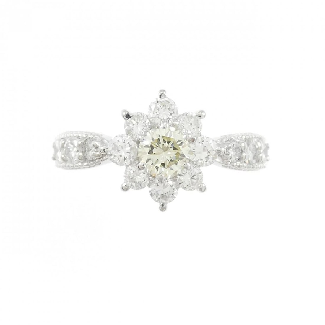 PT900 FLOWER DIAMOND RING - 2