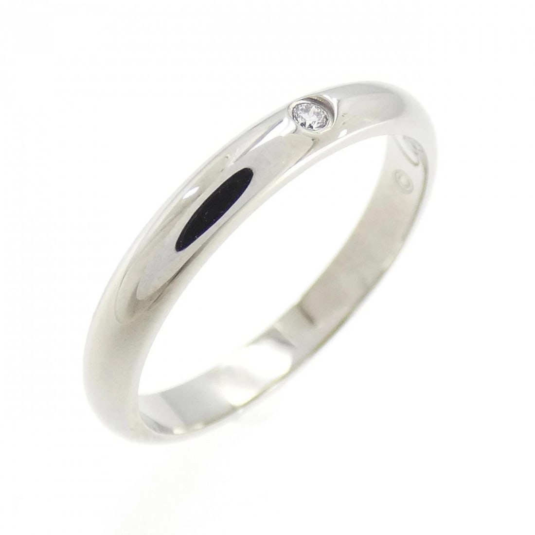 CARTIER WEDDING RING: Cartier Wedding Ring Brand: Cartier Type: Ring Material: Platinum 950, Main Stone/Creation Natural Color: White Size: 4.5-5 (US size) Accessories: None Accessories Notice: When purchasing