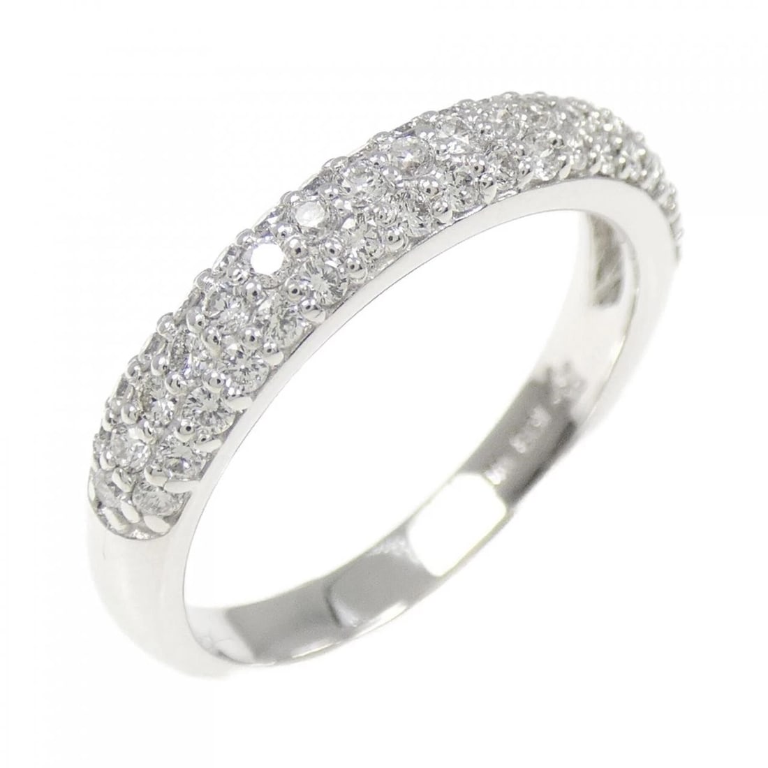 PONTE VECCHIO PAVE RING: Ponte Vecchio Pave Ring Brand: Ponte Vecchio Type: Ring Material: K18 white gold, Main Stone/Creation Natural Color: White Size: US 7.25 Accessories: None Accessories Notice: When purchasing