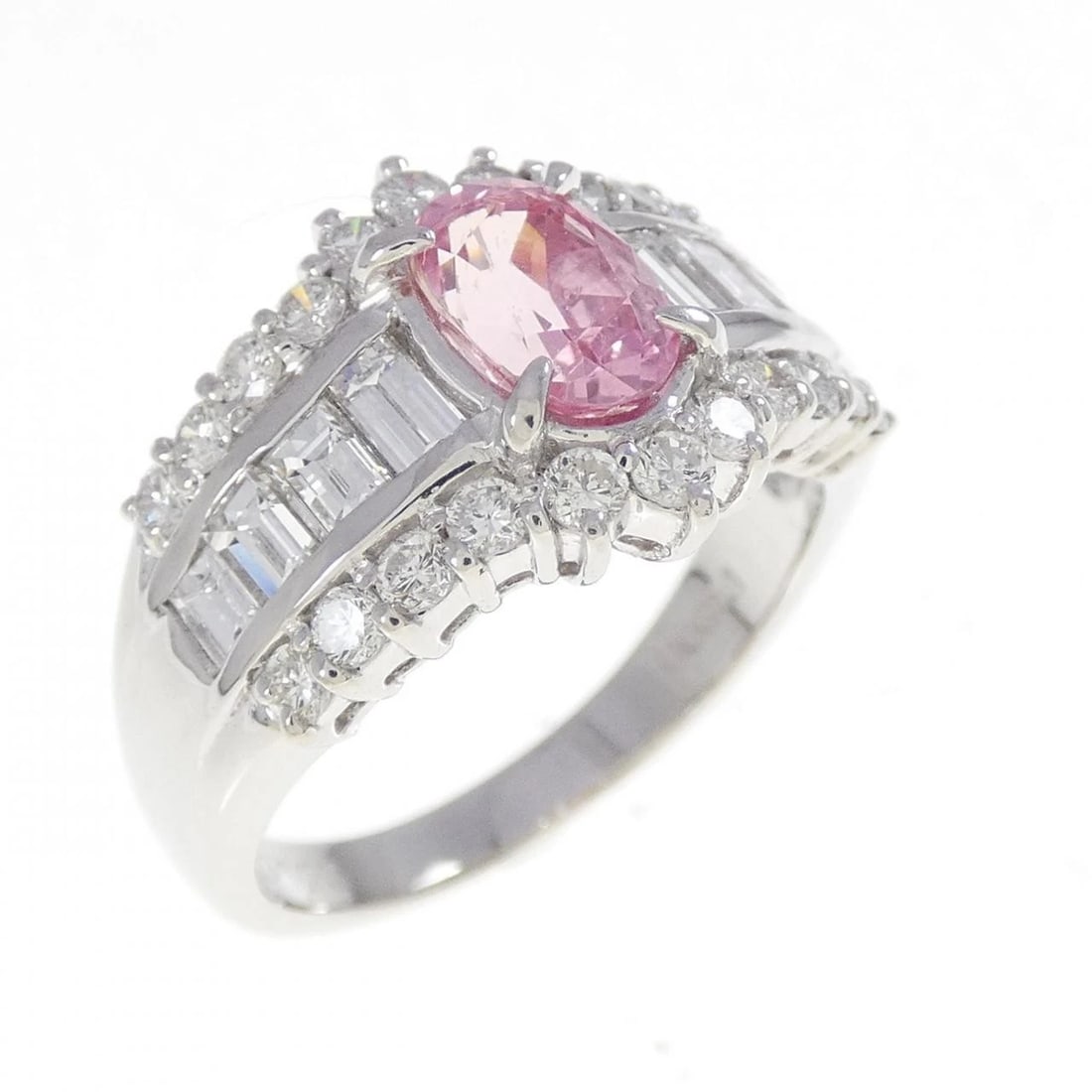 PT900 SAPPHIRE RING: PT900 Sapphire Ring Brand: Unbranded Type: Ring Material: Platinum 900 Platinum, Main Stone/Creation sapphire Color: White Gold Size: 7-7.5 US Accessories: None Accessories Notice: When pu