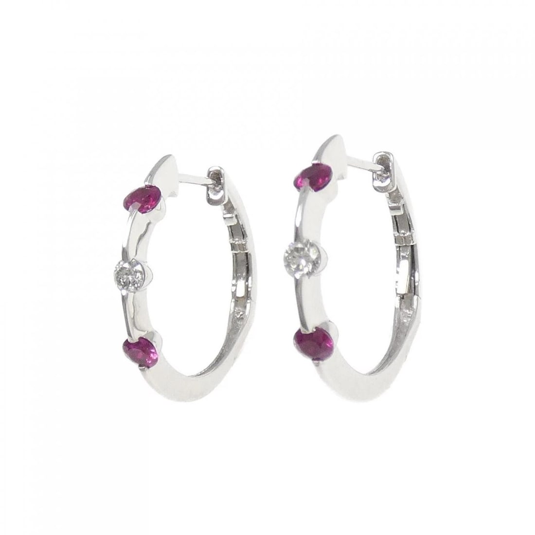K18WG RUBY EARRINGS: K18WG Ruby Earrings Brand: Unbranded Type: Earrings Material: K18 White Gold, Main Stone/Creation Ruby Color: White Gold Size: HxW: 20.3mmx2.9mm Accessories: None Accessories Notice: When