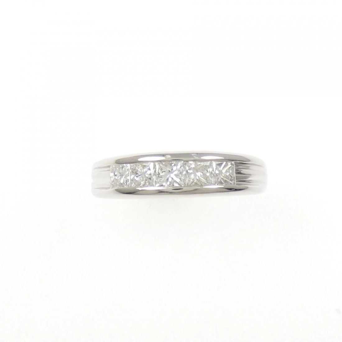 PT900 DIAMOND RING - 2