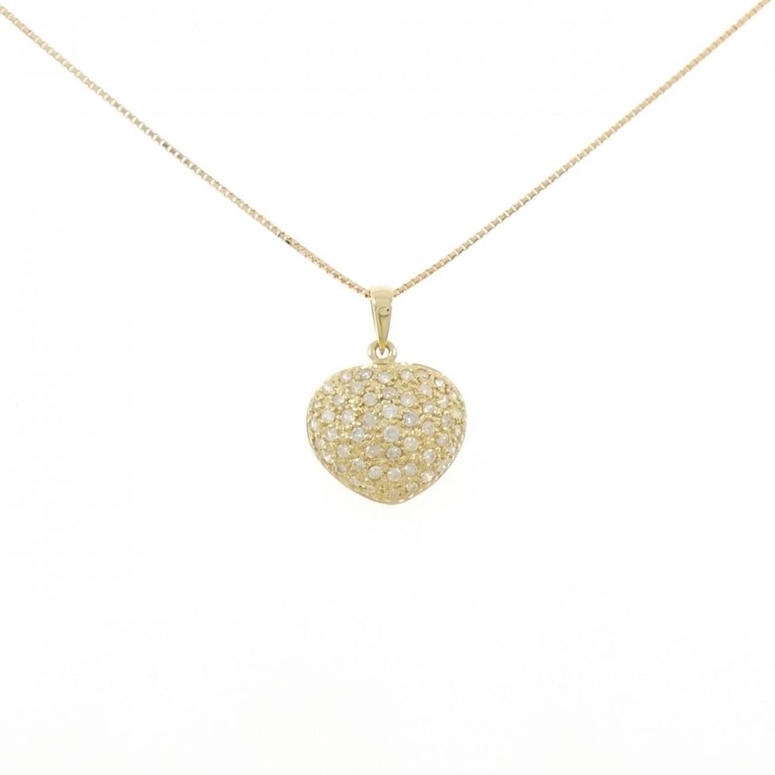 750YG K18YG HEART PAVE DIAMOND NECKLACE: 750YG K18YG Heart Pave Diamond Necklace Brand: Unbranded Type: Necklace Material: 750 Yellow Gold K18 Yellow Gold, Main Stone/Creation natural Color: Yellow Gold Size: 45cmActualSize Pendant