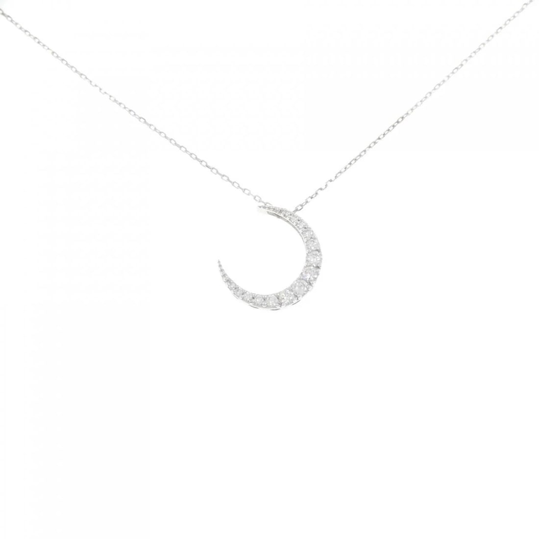 K18WG MOON DIAMOND NECKLACE: K18WG Moon Diamond Necklace Brand: Unbranded Type: Necklace Material: K18 White Gold, Main Stone/Creation natural Color: White Gold Size: 39cm ActualSize Pendant top H x W: 17.6mmx17.4mm Chain