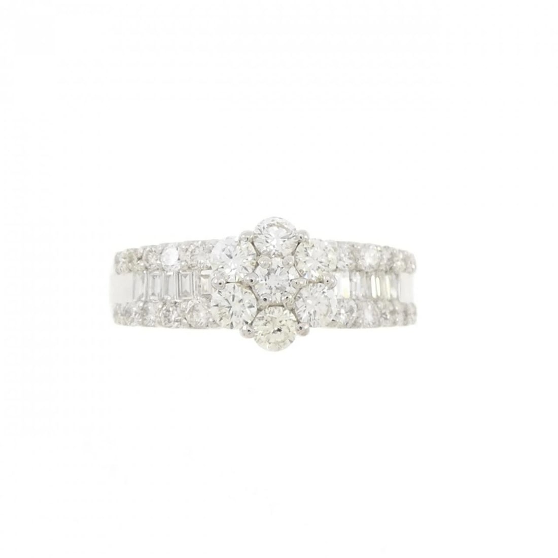 PT900 FLOWER DIAMOND RING - 2