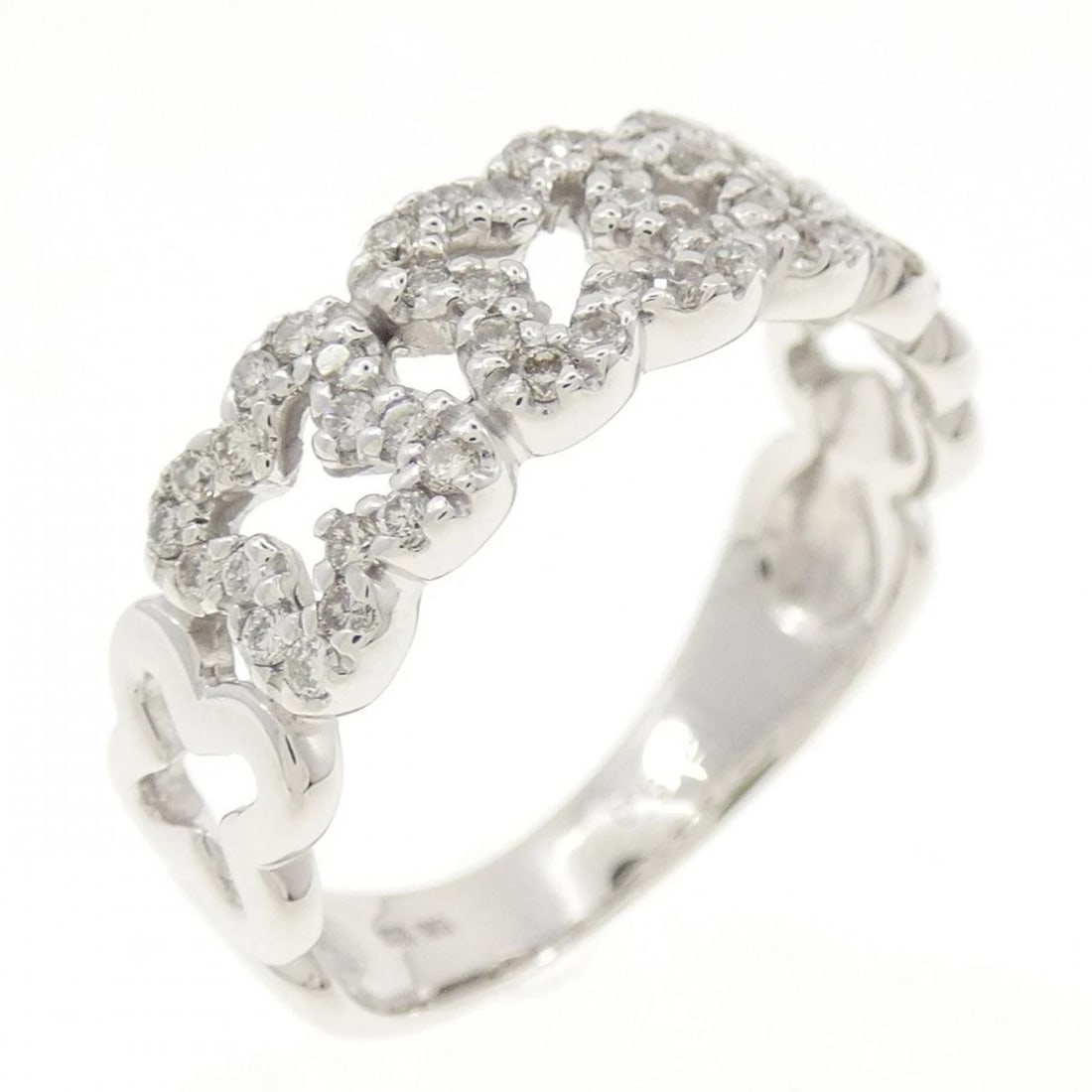 K18WG DIAMOND RING: K18WG Diamond Ring Brand: Unbranded Type: Ring Material: K18 White Gold, Main Stone/Creation natural Color: White Gold Size: 7-7.5 US Accessories: None Accessories Notice: When purchasing