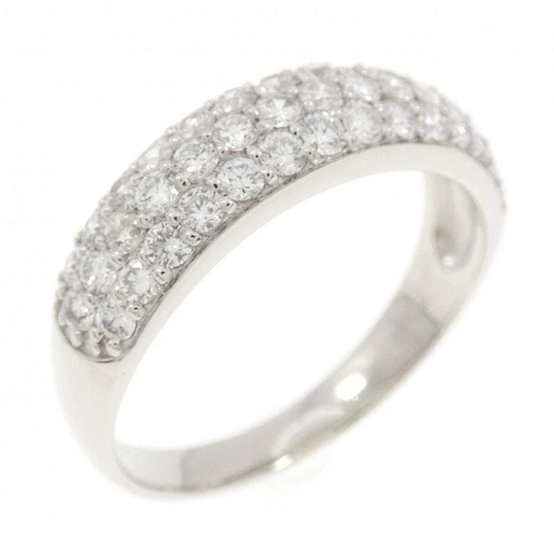 PT900 PAVE DIAMOND RING: PT900 Pave Diamond Ring Brand: Unbranded Type: Ring Material: Platinum 900 Platinum, Main Stone/Creation Natural Color: None Size: 7.5-8 US Accessories: None Accessories Notice: When purch